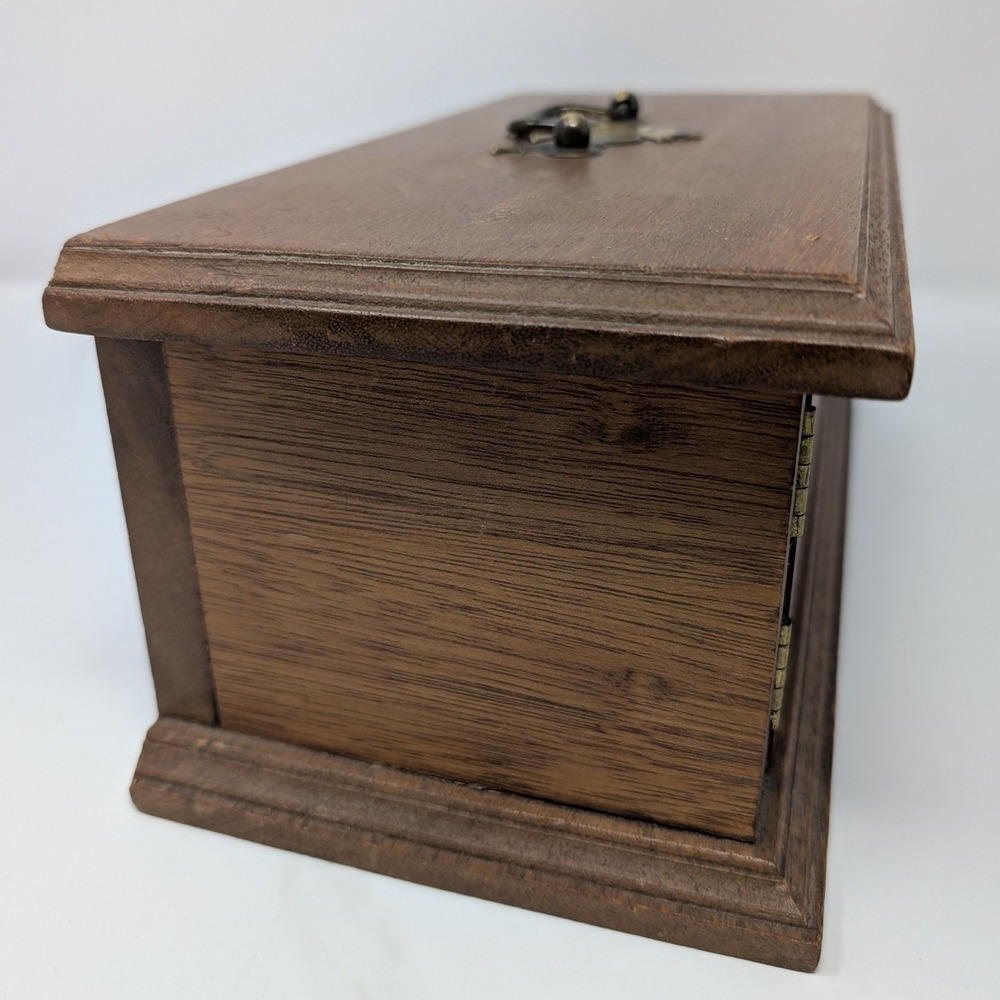 Vintage wooden poker chip carousel box w/ unique swing out chip holders gambling - Picture 8 of 16
